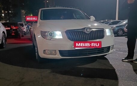 Skoda Superb III рестайлинг, 2009 год, 760 000 рублей, 9 фотография