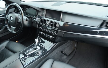 BMW 5 серия, 2016 год, 2 490 000 рублей, 10 фотография