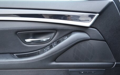 BMW 5 серия, 2016 год, 2 490 000 рублей, 14 фотография