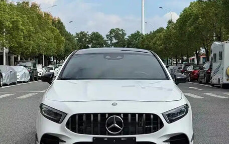 Mercedes-Benz A-Класс AMG, 2022 год, 2 870 555 рублей, 2 фотография