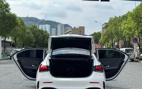 Mercedes-Benz A-Класс AMG, 2022 год, 2 870 555 рублей, 9 фотография