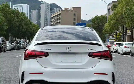 Mercedes-Benz A-Класс AMG, 2022 год, 2 870 555 рублей, 6 фотография