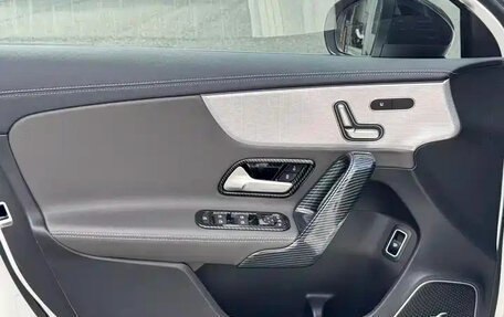 Mercedes-Benz A-Класс AMG, 2022 год, 2 870 555 рублей, 16 фотография