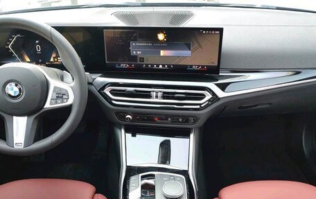 BMW 3 серия, 2025 год, 4 400 000 рублей, 7 фотография