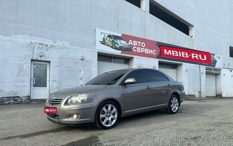 Toyota Avensis III рестайлинг, 2006 год, 880 000 рублей, 1 фотография