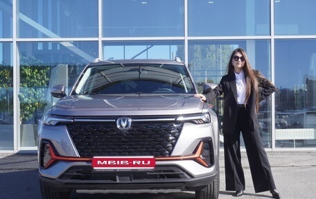 Changan CS35 Plus, 2024 год, 2 569 900 рублей, 1 фотография