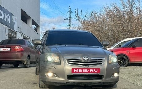 Toyota Avensis III рестайлинг, 2006 год, 880 000 рублей, 6 фотография