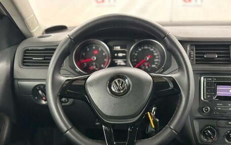 Volkswagen Jetta VI, 2015 год, 899 000 рублей, 11 фотография