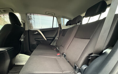 Toyota RAV4, 2013 год, 1 550 000 рублей, 16 фотография