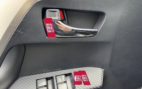 Toyota RAV4, 2013 год, 1 550 000 рублей, 18 фотография