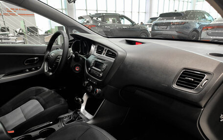 KIA cee'd III, 2015 год, 1 490 000 рублей, 13 фотография