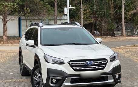 Subaru Outback VI, 2021 год, 2 660 000 рублей, 1 фотография