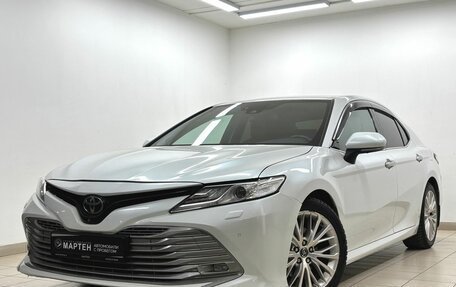 Toyota Camry, 2018 год, 2 600 000 рублей, 7 фотография