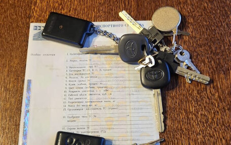 Toyota Land Cruiser Prado 90 рестайлинг, 1997 год, 1 280 000 рублей, 16 фотография