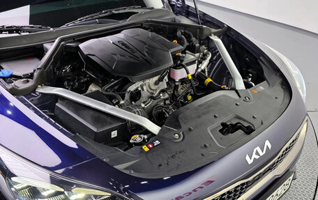 KIA Stinger I, 2022 год, 3 100 000 рублей, 18 фотография
