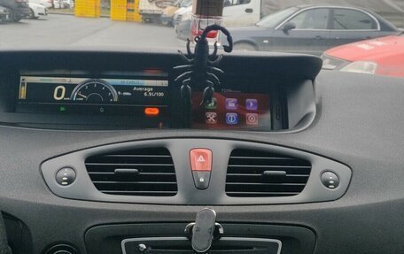 Renault Scenic III, 2010 год, 450 000 рублей, 4 фотография