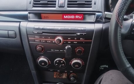 Mazda Axela, 2003 год, 570 000 рублей, 2 фотография