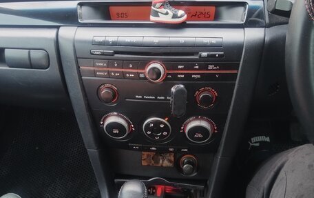 Mazda Axela, 2003 год, 570 000 рублей, 3 фотография