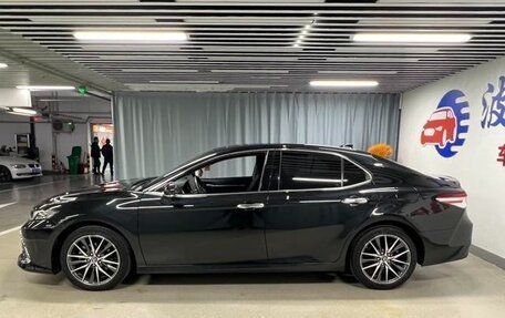Toyota Camry, 2021 год, 2 760 000 рублей, 4 фотография