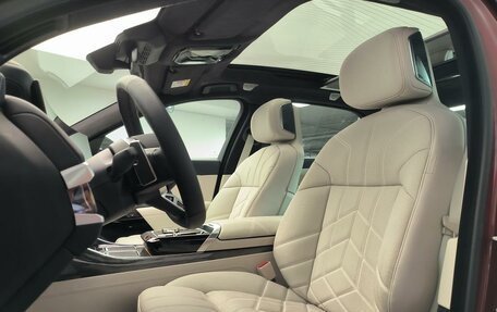 BMW 7 серия, 2025 год, 32 200 000 рублей, 18 фотография