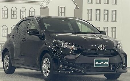Toyota Yaris, 2021 год, 660 000 рублей, 1 фотография
