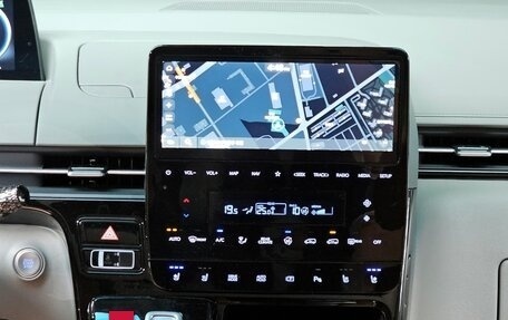 Hyundai Staria, 2025 год, 6 100 000 рублей, 12 фотография