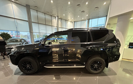 Toyota Land Cruiser Prado 150 рестайлинг 2, 2020 год, 6 413 000 рублей, 12 фотография