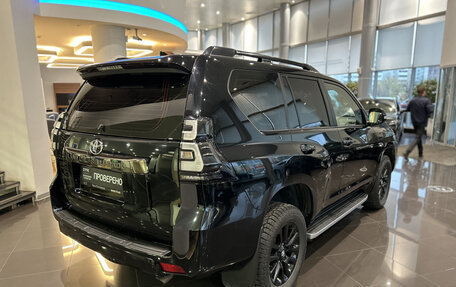 Toyota Land Cruiser Prado 150 рестайлинг 2, 2020 год, 6 413 000 рублей, 9 фотография