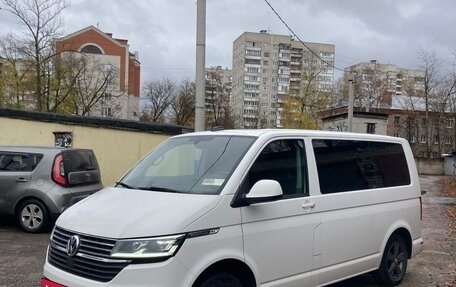Volkswagen Caravelle T6 рестайлинг, 2020 год, 4 450 000 рублей, 3 фотография
