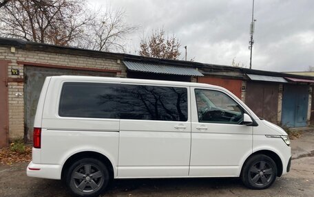 Volkswagen Caravelle T6 рестайлинг, 2020 год, 4 450 000 рублей, 7 фотография