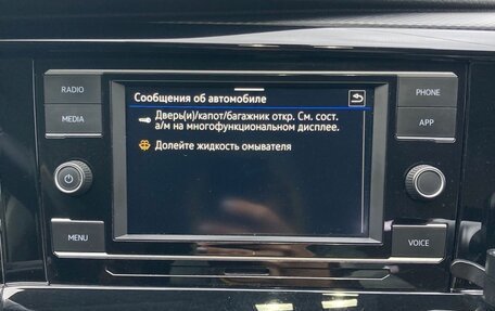 Volkswagen Caravelle T6 рестайлинг, 2020 год, 4 450 000 рублей, 17 фотография