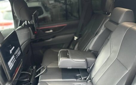 Lexus LX, 2023 год, 16 550 000 рублей, 14 фотография