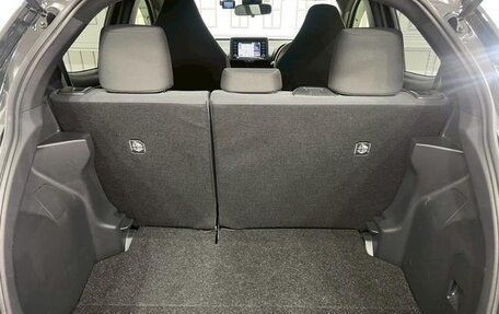 Toyota Yaris, 2021 год, 660 000 рублей, 7 фотография