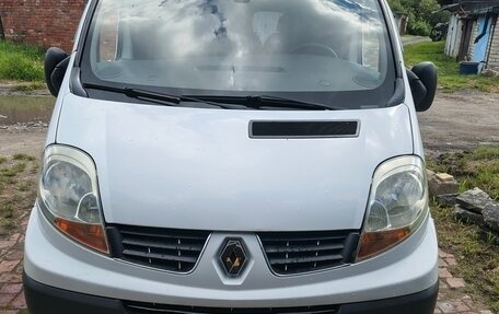 Renault Trafic, 2007 год, 1 300 000 рублей, 1 фотография
