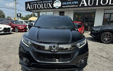 Honda HR-V II, 2022 год, 1 950 000 рублей, 2 фотография