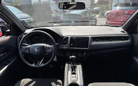 Honda HR-V II, 2022 год, 1 950 000 рублей, 17 фотография