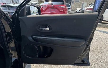 Honda HR-V II, 2022 год, 1 950 000 рублей, 14 фотография