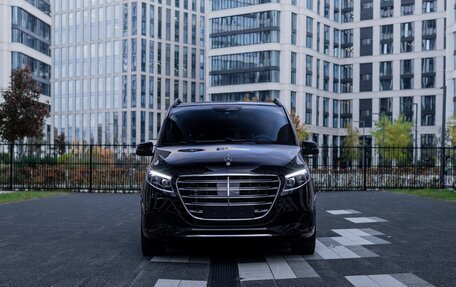 Mercedes-Benz V-Класс, 2025 год, 14 200 000 рублей, 2 фотография