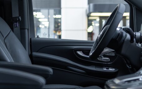 Mercedes-Benz V-Класс, 2025 год, 14 200 000 рублей, 23 фотография