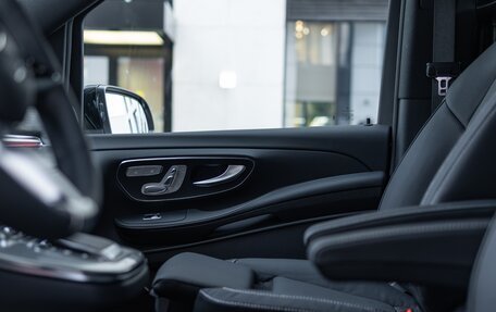 Mercedes-Benz V-Класс, 2025 год, 14 200 000 рублей, 17 фотография