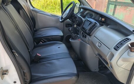 Renault Trafic, 2007 год, 1 300 000 рублей, 7 фотография