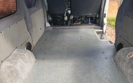 Renault Trafic, 2007 год, 1 300 000 рублей, 11 фотография