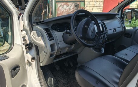 Renault Trafic, 2007 год, 1 300 000 рублей, 6 фотография