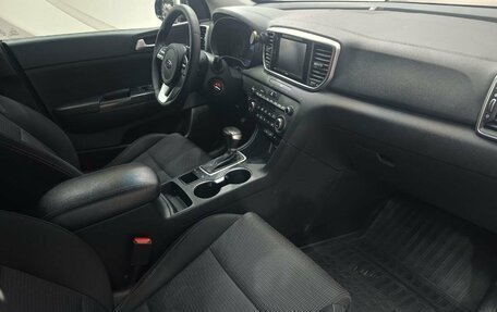 KIA Sportage IV рестайлинг, 2018 год, 1 787 000 рублей, 14 фотография