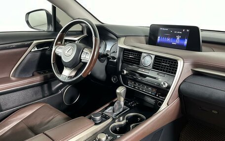 Lexus RX IV рестайлинг, 2016 год, 3 349 000 рублей, 14 фотография