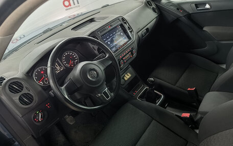 Volkswagen Tiguan I, 2012 год, 949 000 рублей, 10 фотография