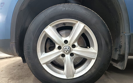 Volkswagen Tiguan I, 2012 год, 949 000 рублей, 21 фотография