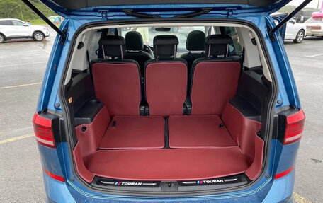 Volkswagen Touran III, 2021 год, 2 230 000 рублей, 15 фотография