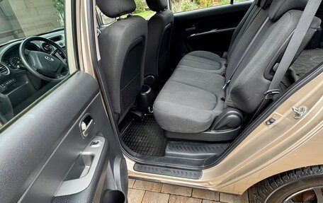 KIA Carens III (RP), 2008 год, 750 000 рублей, 13 фотография