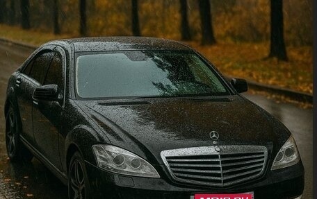 Mercedes-Benz S-Класс, 2011 год, 2 050 000 рублей, 1 фотография